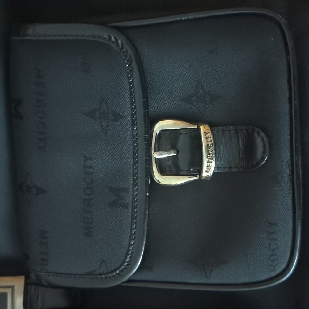 Metrocity Jacquard Backpack - Picture 7 of 15
